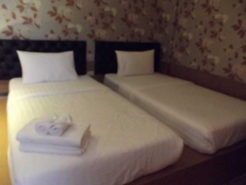 Q Hotel Bangkok Zewnętrze zdjęcie